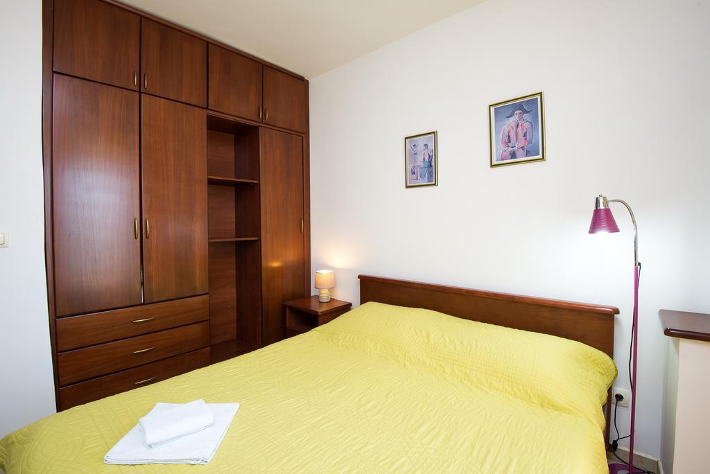 Apartments Obala Dragovic Petrovazzo Esterno foto