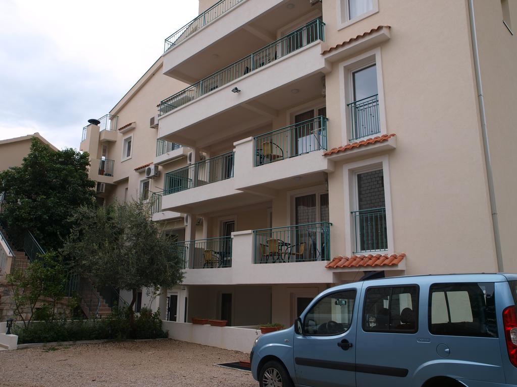 Apartments Obala Dragovic Petrovazzo Esterno foto